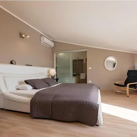 Prázdninový dům Modern Antibes